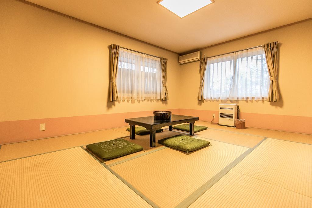 白马村小型迎宾酒店 外观 照片