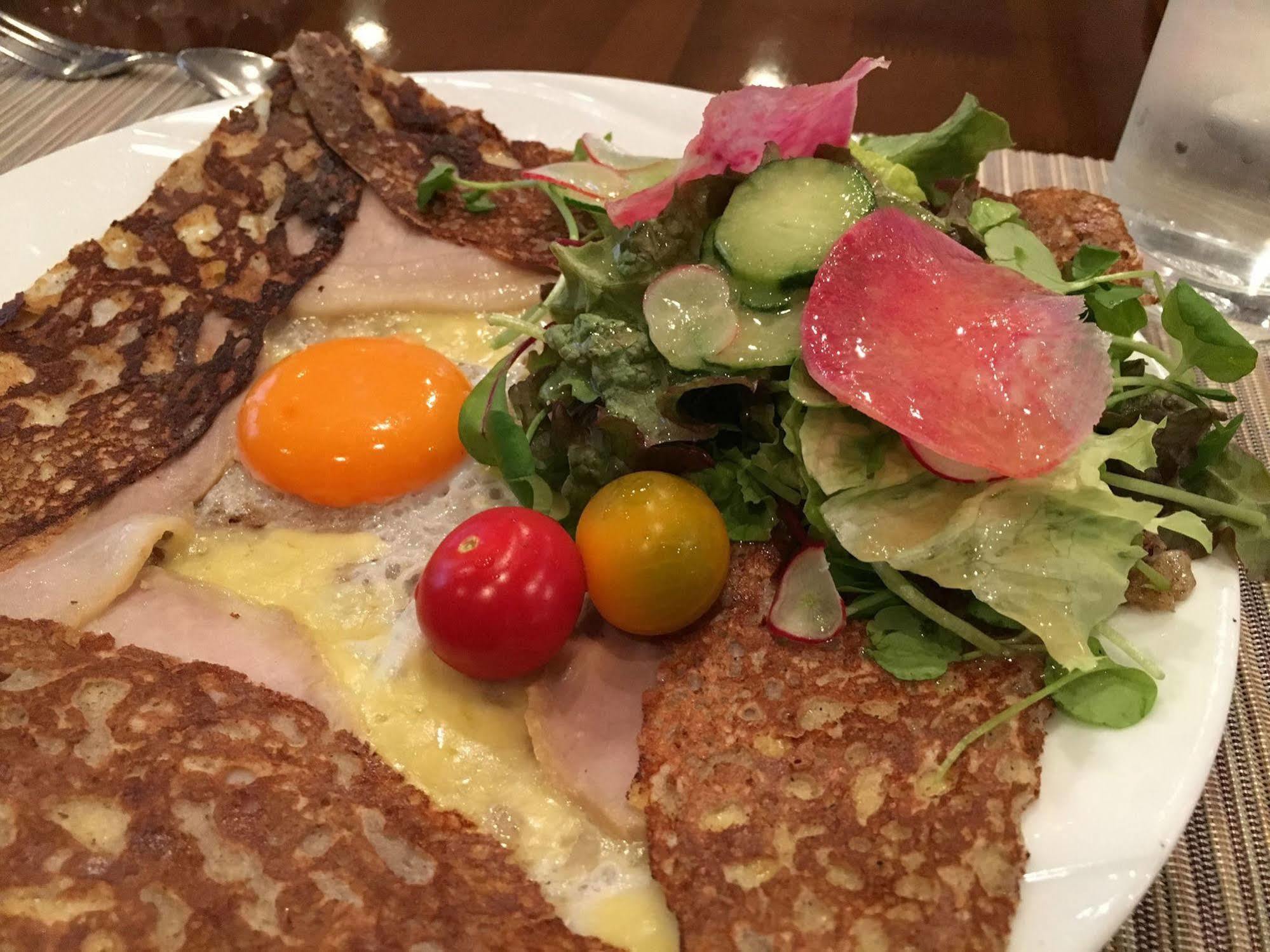 白马村小型迎宾酒店 外观 照片